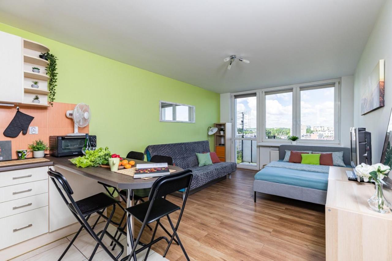 Superapart Saska 48A, Sleek 6Th-Floor Studio With Balcony & Elevator Access Varşovia Exterior foto
