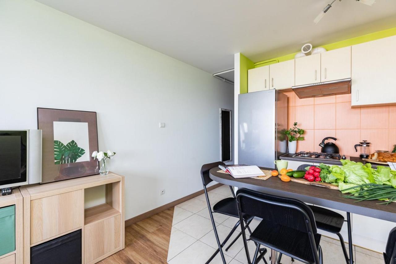 Superapart Saska 48A, Sleek 6Th-Floor Studio With Balcony & Elevator Access Varşovia Exterior foto