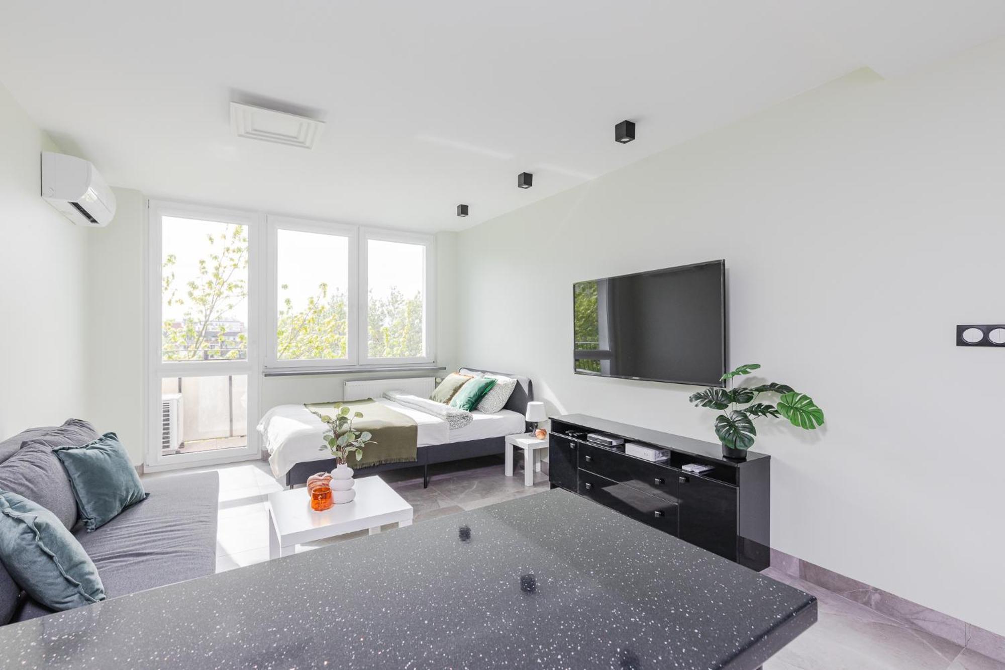 Superapart Saska 48A, Sleek 6Th-Floor Studio With Balcony & Elevator Access Varşovia Exterior foto