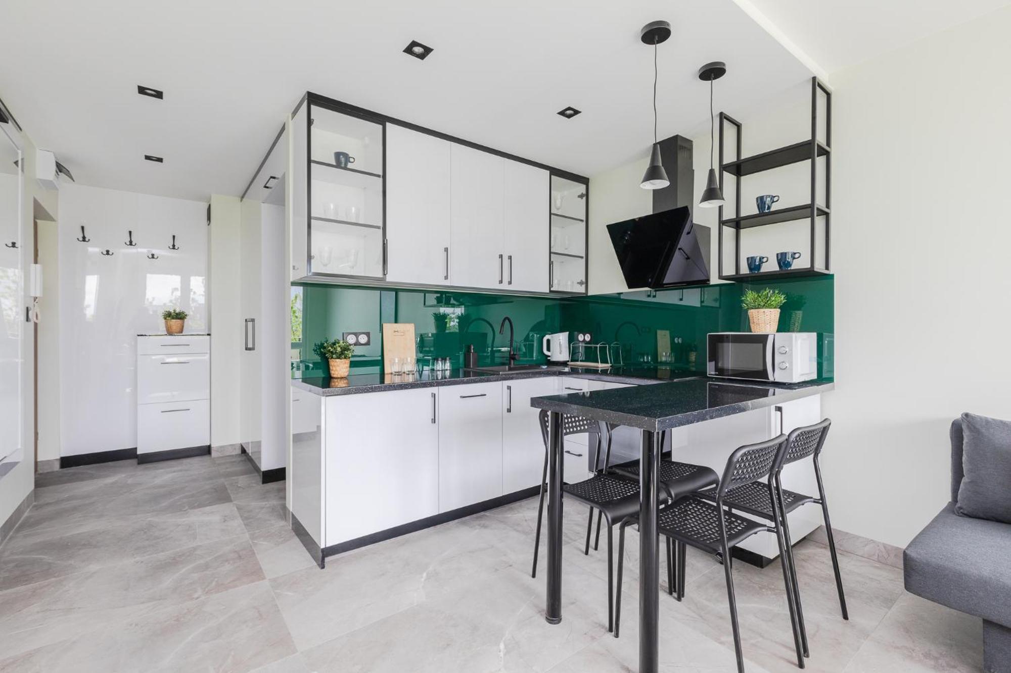 Superapart Saska 48A, Sleek 6Th-Floor Studio With Balcony & Elevator Access Varşovia Exterior foto